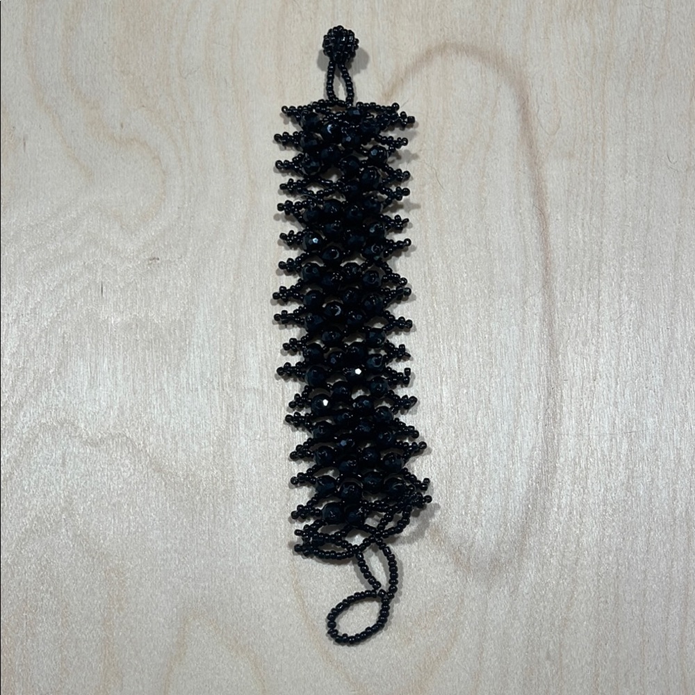 Elegant Black Beaded Bracelet